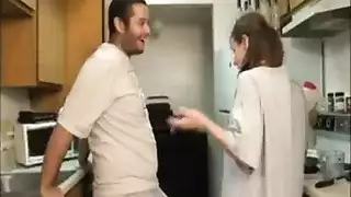علاقة جنسية مع حيوانات حظيرة مع بنات ممتلئات