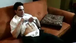 قصص بورن مرئية: صريحة وغير مُصفاة