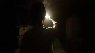 عاهرة خائنة تأخذ قضيبًا ضخمًا في إباحية صريحة