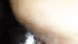 المرة الأولى للفتاة البريئة فض بكارة عنيف وقذف داخلي
