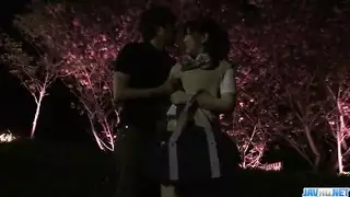 جنس فموي متحرك مع نهاية ساخنة بالسائل المنوي