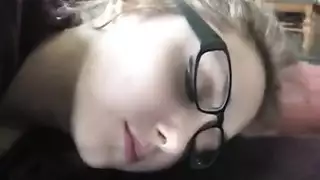 بصاصة مقيد يركب