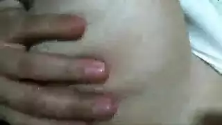 نساء صغيرات في جماع صعب