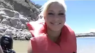 جنس جماعي إكس إكس إكس مع ملكات شرج مكورات