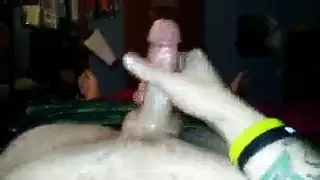 نيكوفا تأخذ وضعية الكلب الخشنة في فيديو إكس إكس إكس