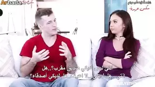 قريب أكبر سناً يضرب طيز مراهقة في إباحي