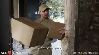 صدر ضخم لزوجة خائنة في فيديو إباحي