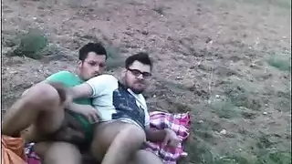 فيلم إباحي عنيف: جماع شرجي عميق من أجل مهبلها الضيق
