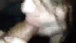 تسوق الملابس يتحول إلى سكس جامح في مكان عام