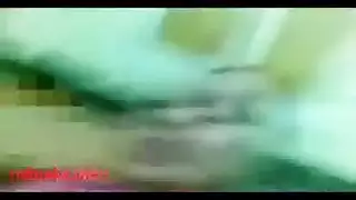 ملكة الشرج العربية: دخول خشن من الخلف مع عاهرة مصرية