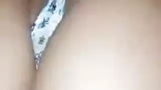حورية عربية تظهر فرجها وتأخذه بقوة