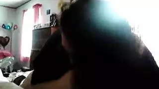 سكس الام التخلي البنت الصغيره تشلح لها زيك