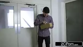 لديها شهوا