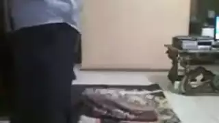 حياة مزدوجة لقواد القاهرة: حفلة جنس غير مقتطعة