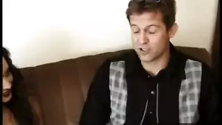 جمال داكن لا يشبع يتوق لجنس جماعي صعب