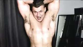 جميل جلد الرجل في الجنس اختراق مزدوج