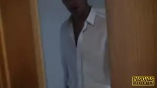 لدى صوفيل وإيلي الثلاثي مع رجل يحبهم كثيرًا