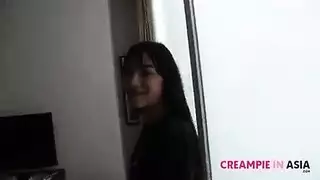 لاتينا التايلاندية حلق