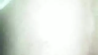روابط عائلية: أب وابن يتشاركان قضيبًا صلبًا
