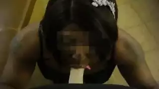 دروس مص قضيب لابن زوجي الجائع