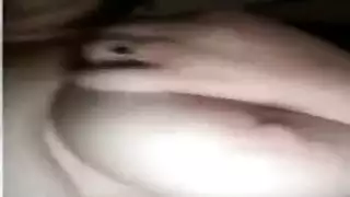فرنسيات في فعل شرجي صعب بقضيب اصطناعي