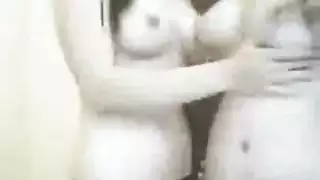 فتاة سميك الناضجة الفرنسي