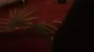 كارينا الممتلئة تستفز بفتحة شرج وفرج ظاهر