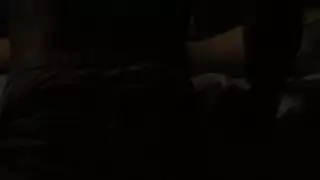 الترجمة: سكسي، فنانتنا، عطرنا