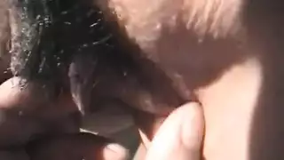 حمّل ملفها الشخصي العاري الصريح