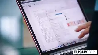 مدير جوزها