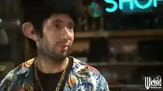 نجم بورنو أجنبي يحطم كس محلي