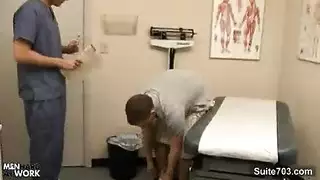 عاهرات أمازيغيات يتم تثليثهن في جلسة جنس جماعي