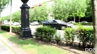 مهبل صغير يتوق لمشهد إكس إكس إكس جماعي سريع