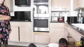 سكس فتات بزب اسود
