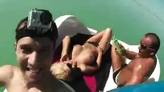 رياضة مائية يخت عرقي الجنس الشرجي