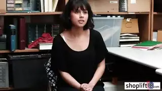 جلسة جماع في الحلم مع عاهرة سمراء