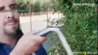 زوجة أخي الساخنة تقرأ الطالع وتتبلل