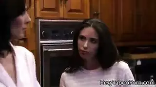 اغتصاب اغتصاب في منزل في مدينه القليعه فؤاد الخياطه الجلبابيه فيديو متشرد