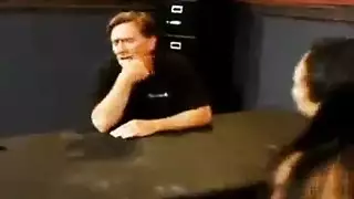 الأب المنهوك يتم تفريغ قضيبه