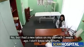 نساء جميلات ممتلئات يبلعن السائل المنوي وتقذف على وجوههن