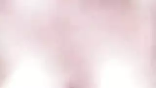 ملكة البورنو الناضجة تأخذ جماعاً وحشياً من عاشق ذي قضيب كبير