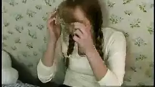 سمراء نحيفة كيتي تمارس الجنس بقوة مع زوجها السابق بحزام