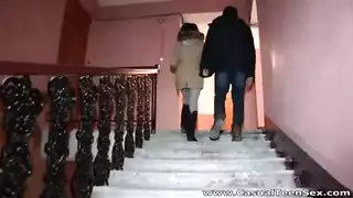 حركة جنسية فردية شديدة مع آلة جماع مزعجة