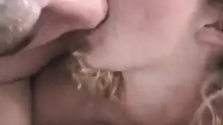 الزواج المثلي يصبح ساخناً وحميمياً أمام الكاميرا