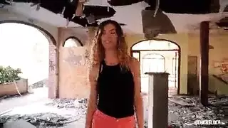 فتاة غبية شعر قصير الشرج مشعرات