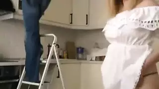 لعبة الورقة