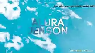 افلام الورا جينسون تتناك من صديق لانها وحيدة
