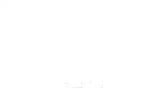 الفتاة الشقراء تبتسم دائمًا من أجل قضيب عميق وسائل منوي