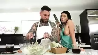 إنها نوع من المرأة التي لديها الجنس المثالي