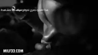 يدخل على اخته وينيكها تصوير سري